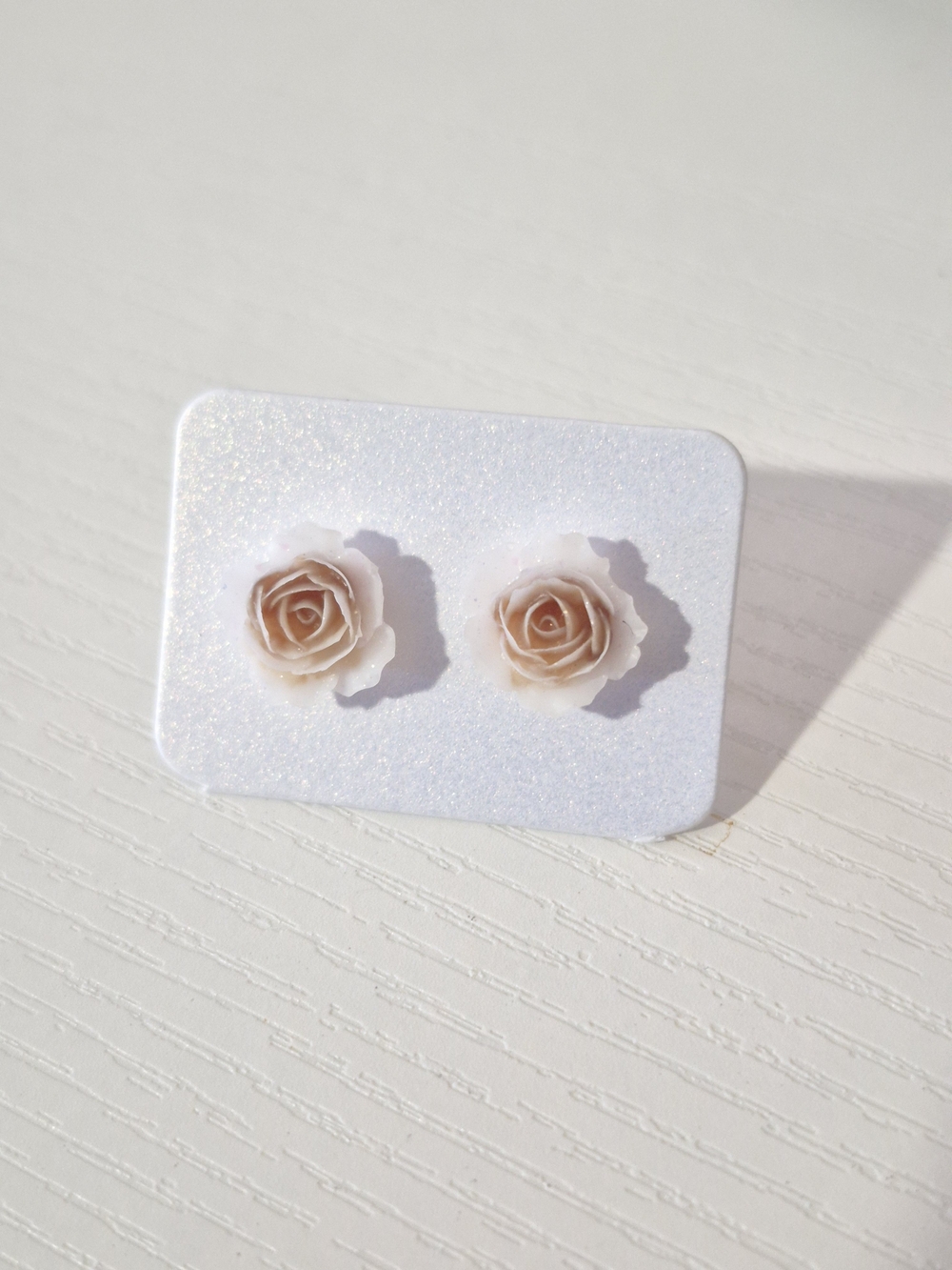 Cute Rose Stud Earrings ☆ White Brown Floral Design Lightweight Women Jewerly